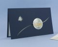  Karácsonyi képeslap - 160x95 mm - felfelé nyitható - formastancolt, betétlappal, arany és ezüst színnel nyomtatott kör alakú beilleszthető kártyával