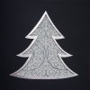 Karácsonyi képeslap - 135x135 mm - oldalra nyitható - sötétkék kreatív karácsonyfa alakban stancolt karton, prégelt ezüstözéssel - fehér kinyitható betétlappal, melynek első oldalán fényesen domborodó, a karácsonyfa beljesét kitöltő kék motívum látható 